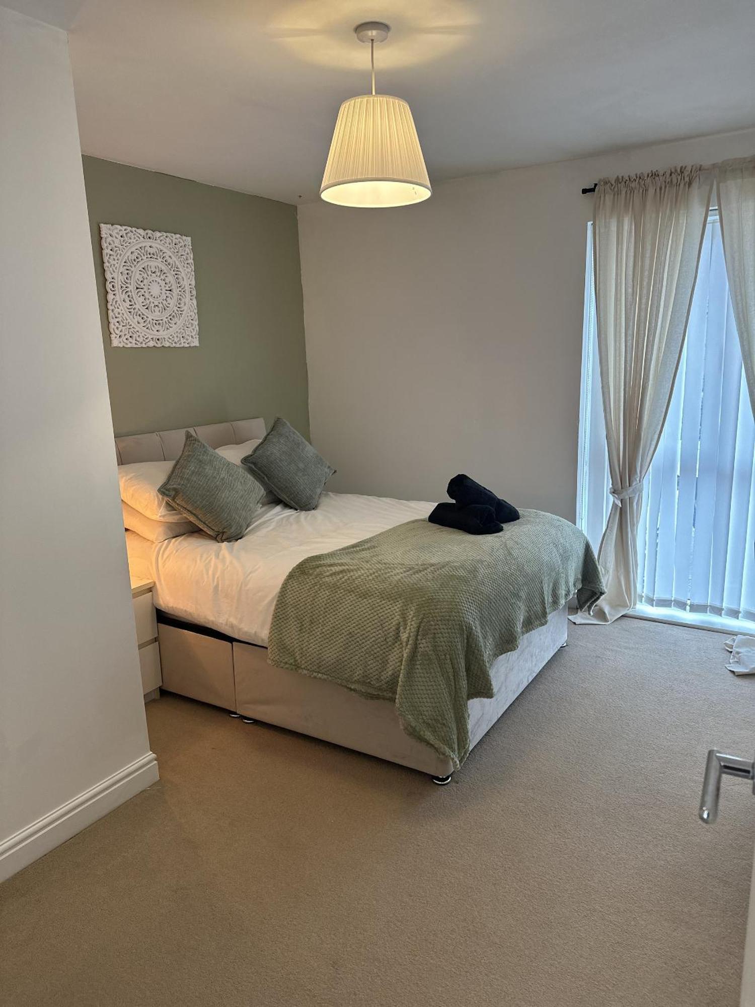 2 Bdr City Centre Apartment With Parking Кардифф Экстерьер фото